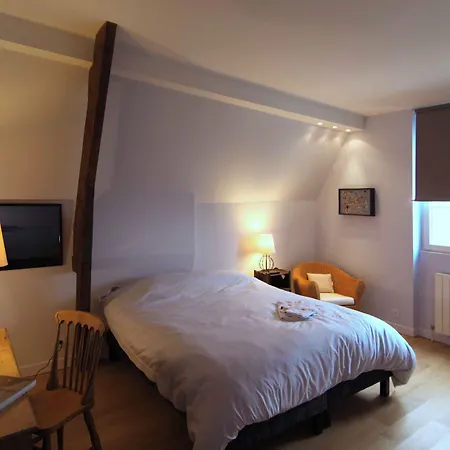 Hotel Les Tourelles De Thun 3*