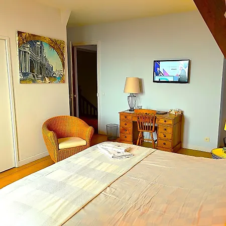 Les Tourelles De Thun Hotel Meulan-en-Yvelines